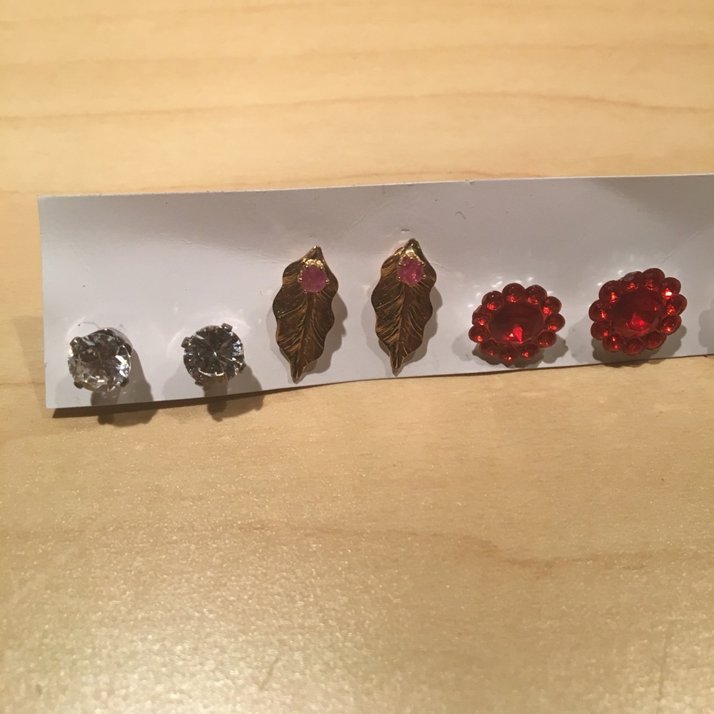 Earring bundle - Picture 4 of 5